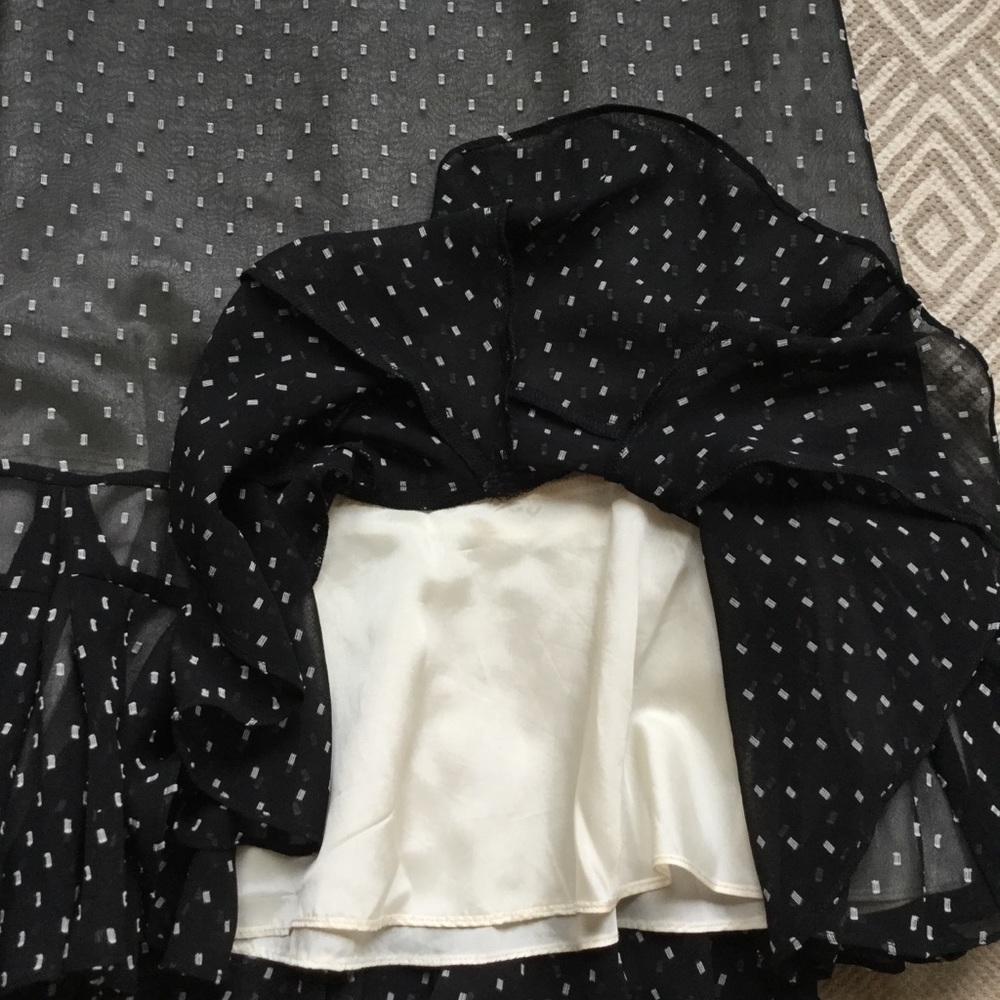 LOFT Skirt - Picture 4 of 4